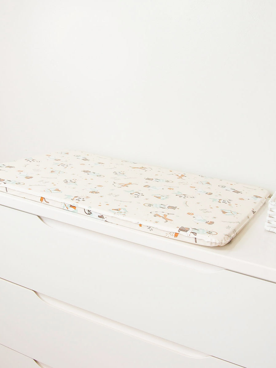 Trocador de Fraldas Bebê para Cômoda Impermeável Siliconizado Fácil para transportar Slim 66x44x2
