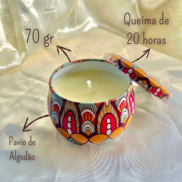 Vela Aromática Decorativa Mística com Pavio de Algodão e Cera de Coco 70gr Lata Estampada Aroma