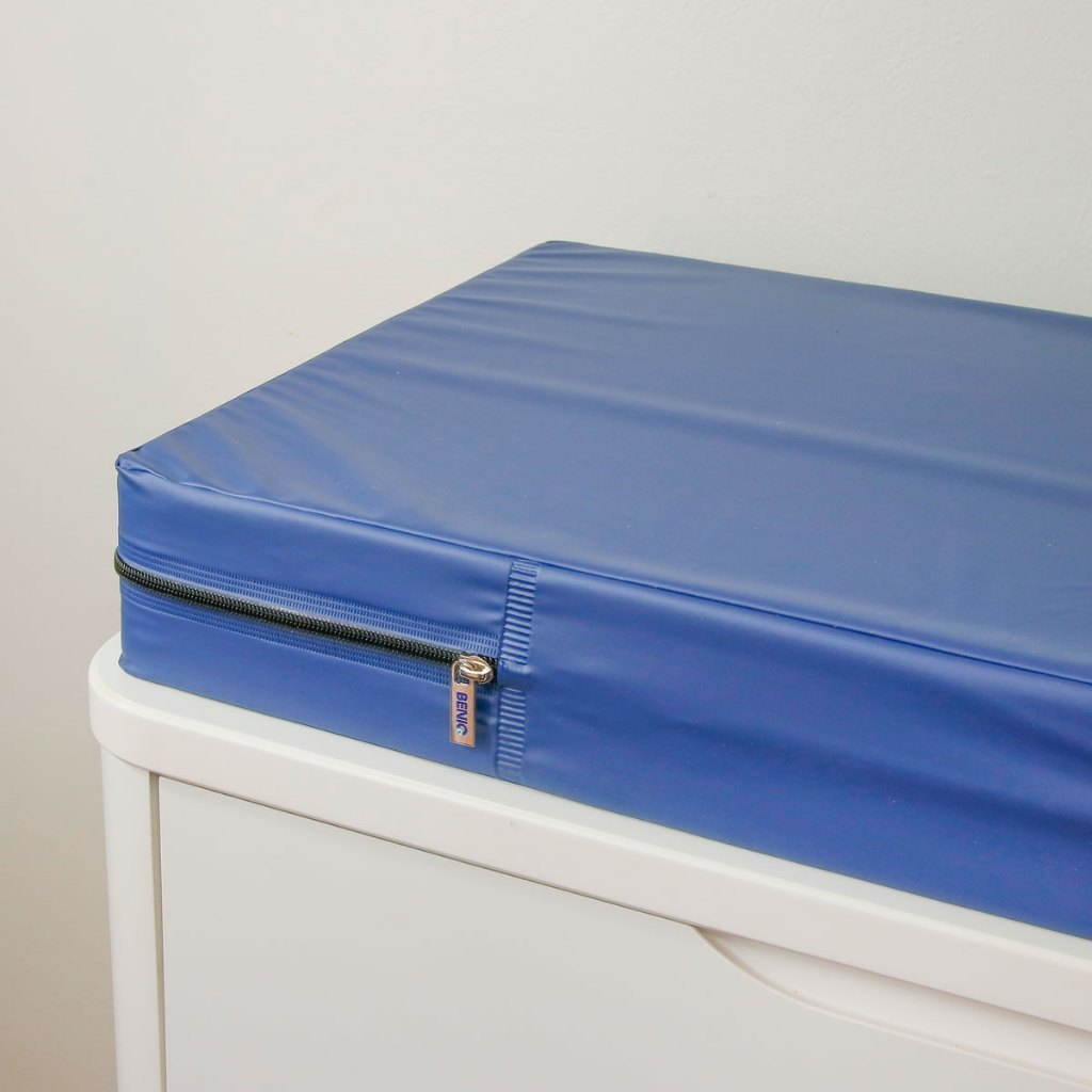 TROCADOR DE FRALDA PARA COMÔDA IMPERMEÁVEL LAVÁVEL PLUS SUPER CONFORTAVEL