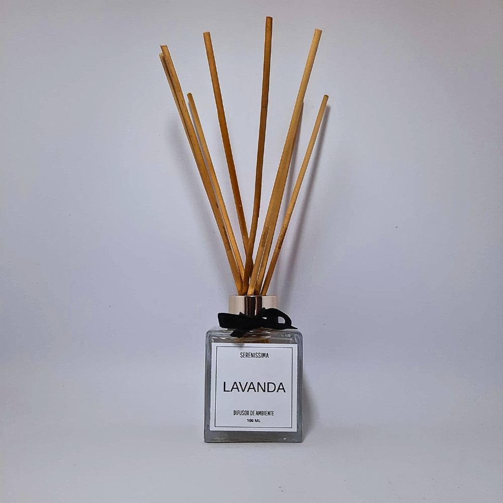 Difusor de Ambiente Classic Frasco de Vidro com Varetas de Madeira 100ml Aroma Premium